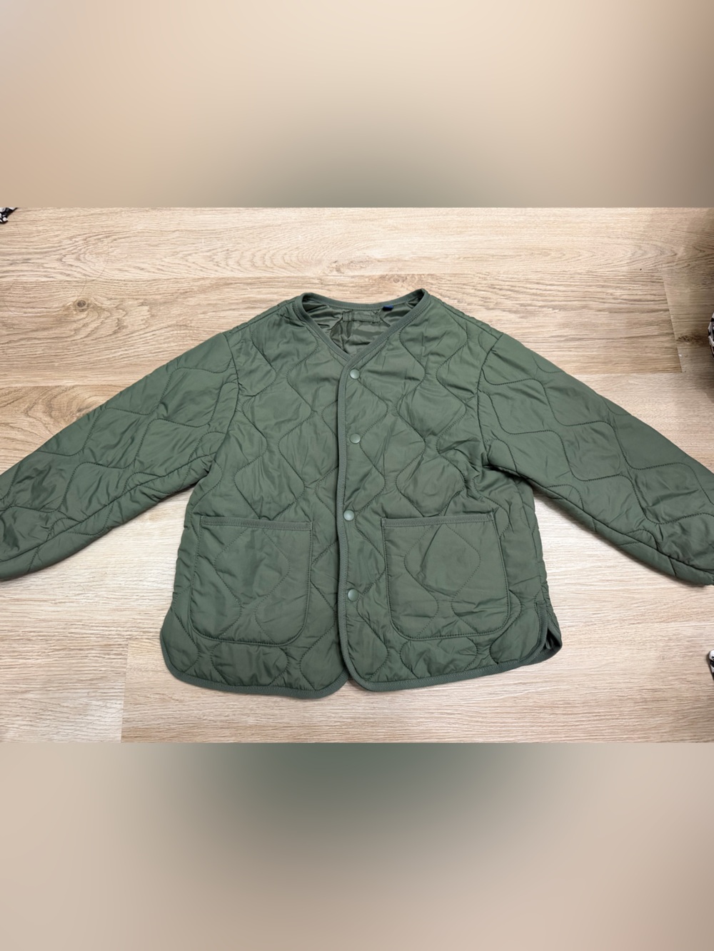 Uniqlo kid’s Quilted Green Lightweight Jacket